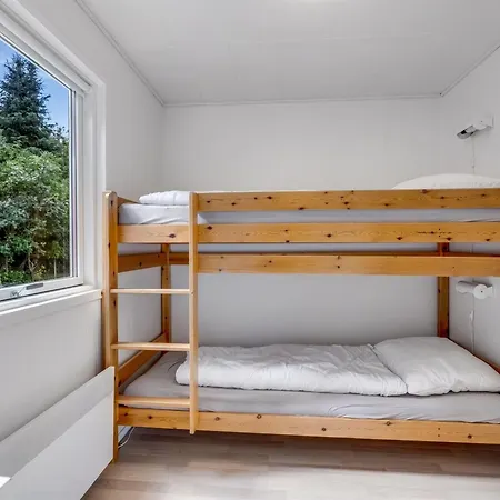 Anina - 300m From The Sea By Interhome *